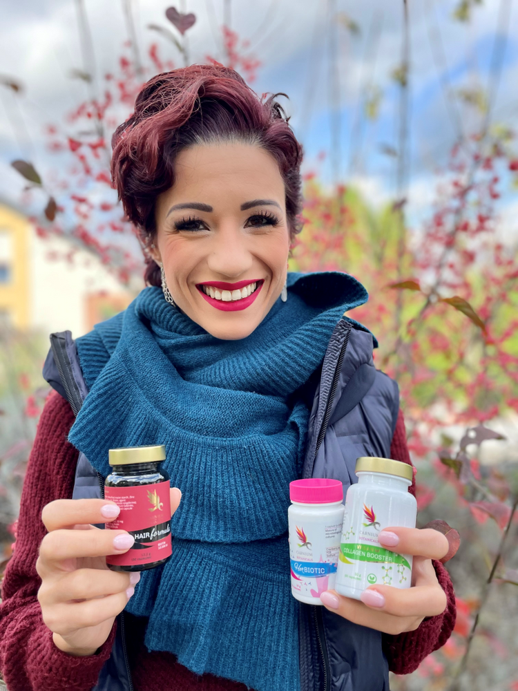 Széphalmi Júlia CSOMAG (Her Biotic & Vegan Collagen Booster & Hair Formula) - 15%